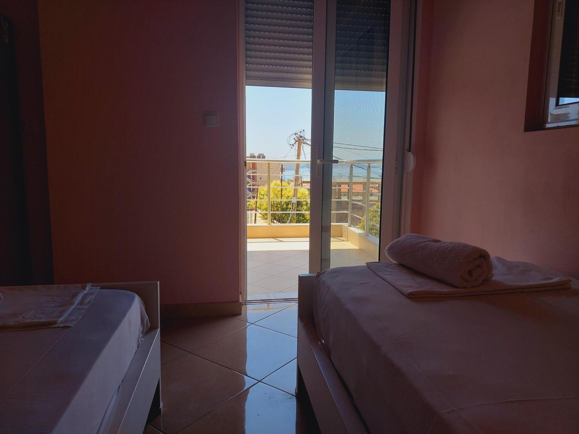 Apartment Adi Sarande Bagian luar foto